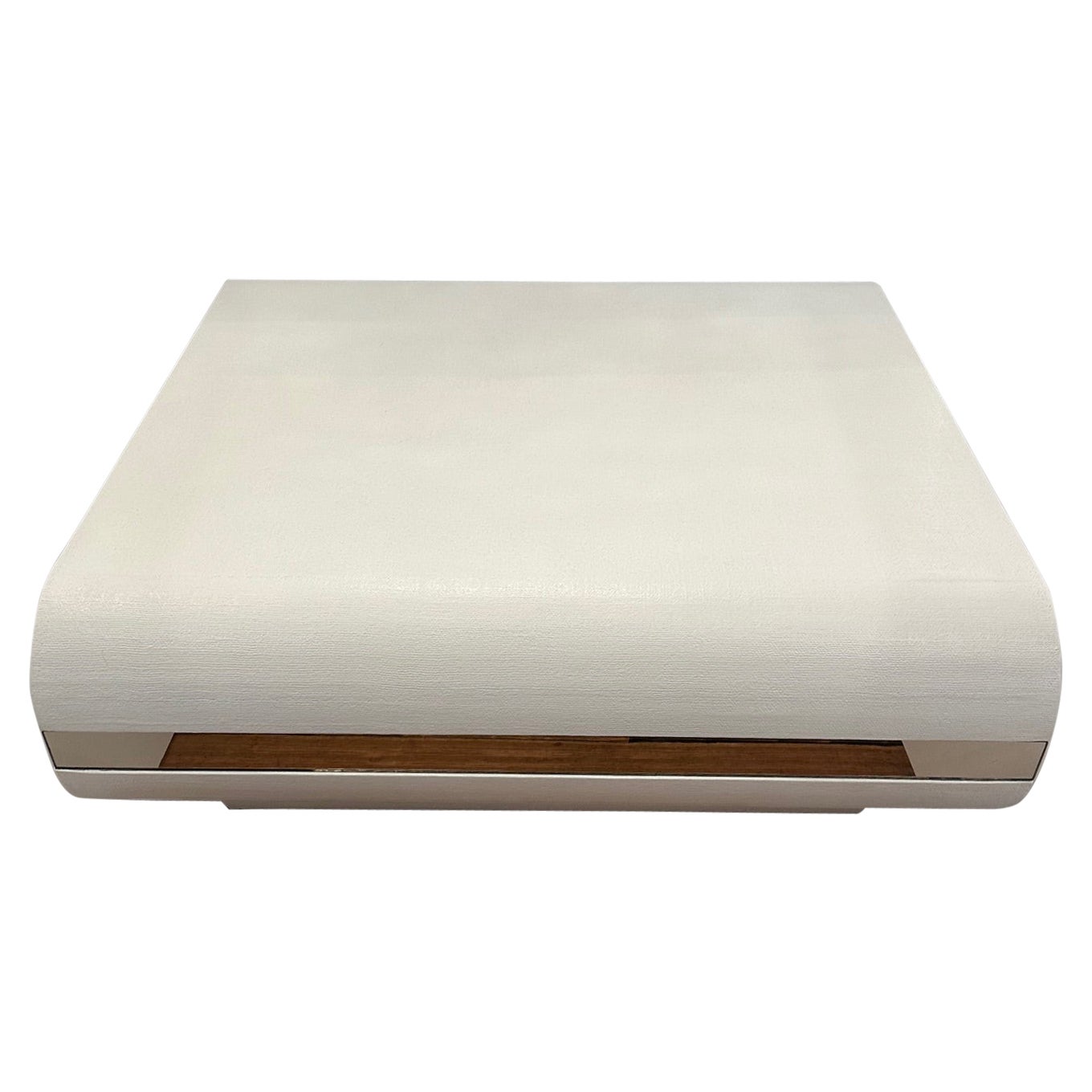 Table basse moderne glamour peinte en blanc et enveloppée de lin laqué