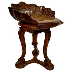 Banc de piano ancien en noyer français, Circa 1890.