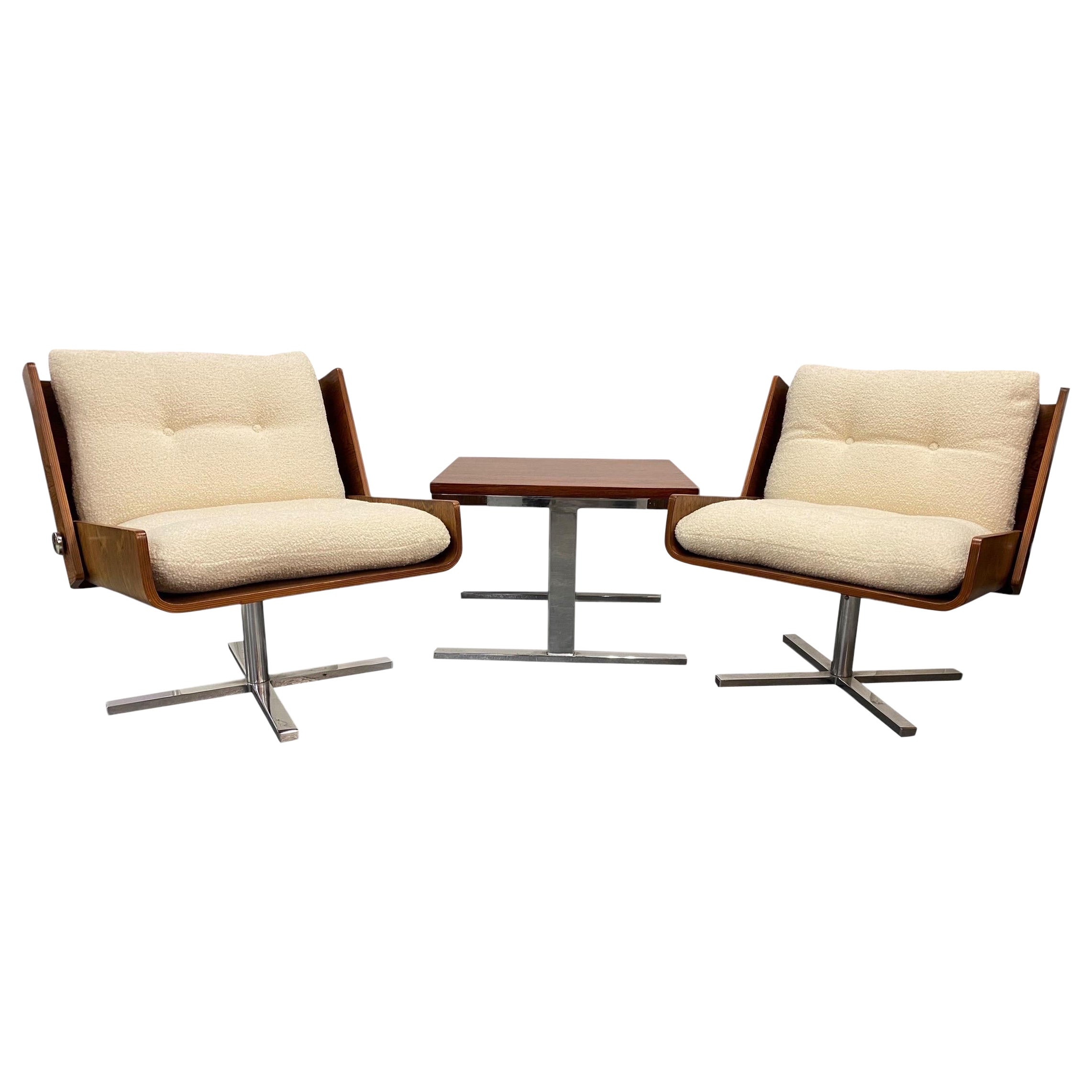 Esko Pajamies, Pair of Lounge Chairs & Coffee Table, Rosewood and Chrome 1960s For Sale