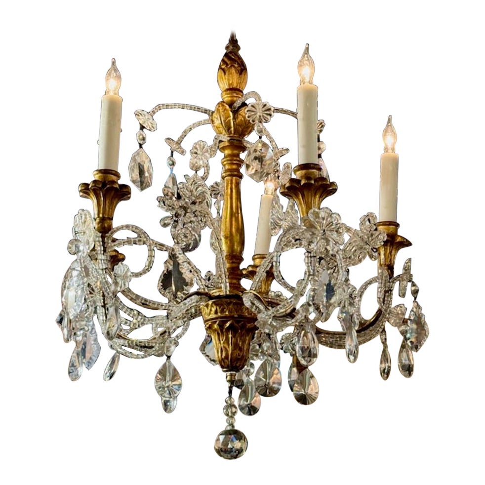 Lampadario italiano in legno dorato di Genova