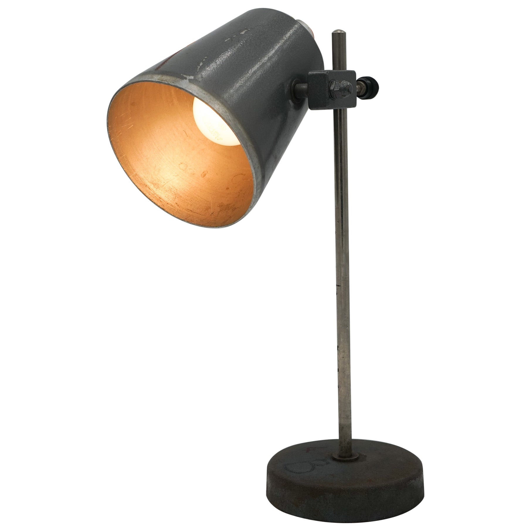 1940'S ENGLISH SALVAGED LABORATORY SCHOOL TABLE ADJUSTABLE LiGHT 001