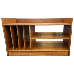 Dänischer moderner kompakter Regalschrank aus Teakholz / Vinyl, 1970er Jahre
