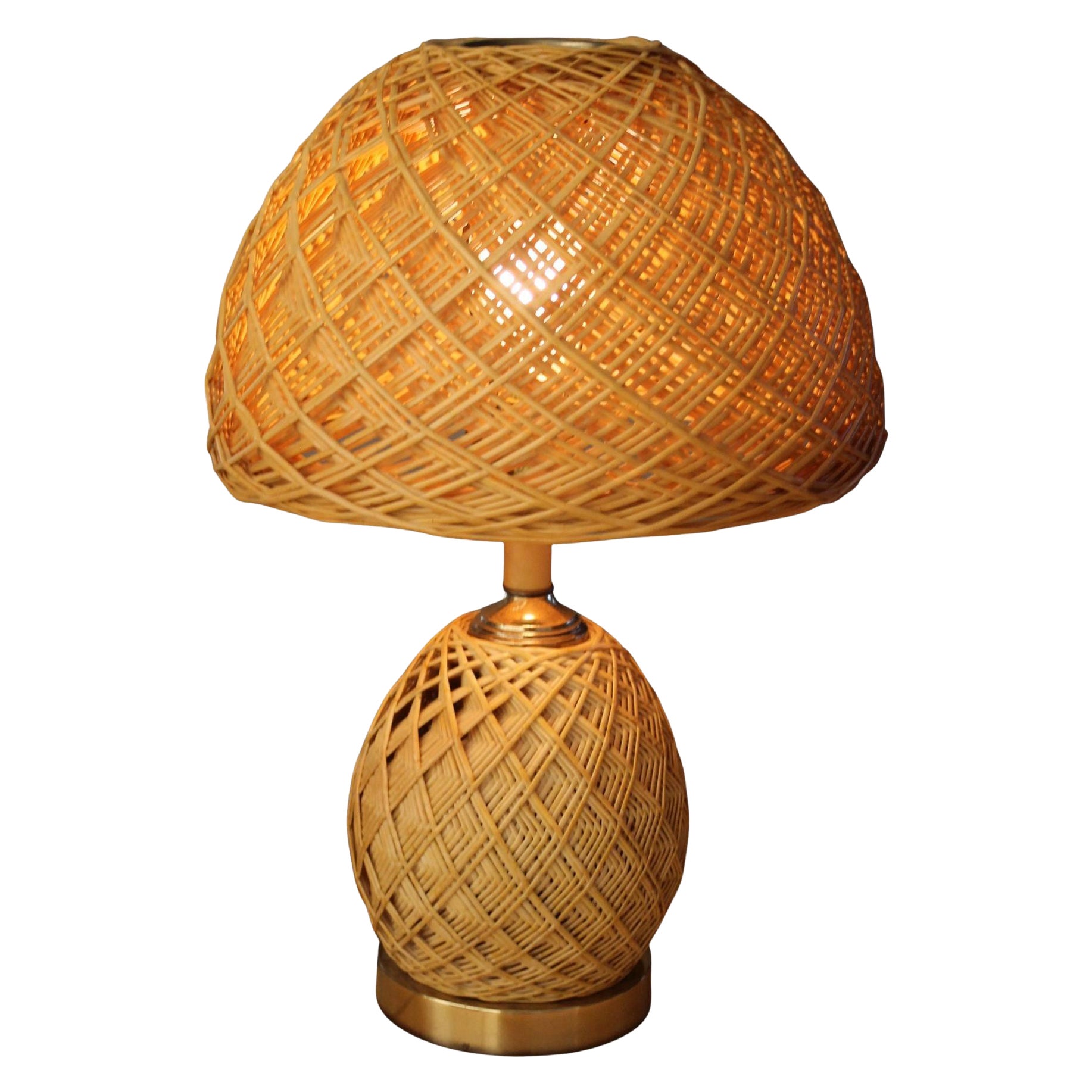 Magnifique ! Lampe de bureau italienne artisanale en rotin et laiton des années 1970, décorée par MCM en vente