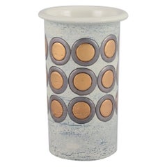 Aldo Londi for Bitossi, Italy. Large "Ikano" ceramic vase with a circle pattern