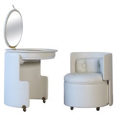 Luigi Massoni Dilly Dally Vanity Table and Chair, Poltrona Frau, Italia, anni '60