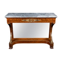 Console francese del XIX secolo con montature in bronzo d'ore e piano in marmo