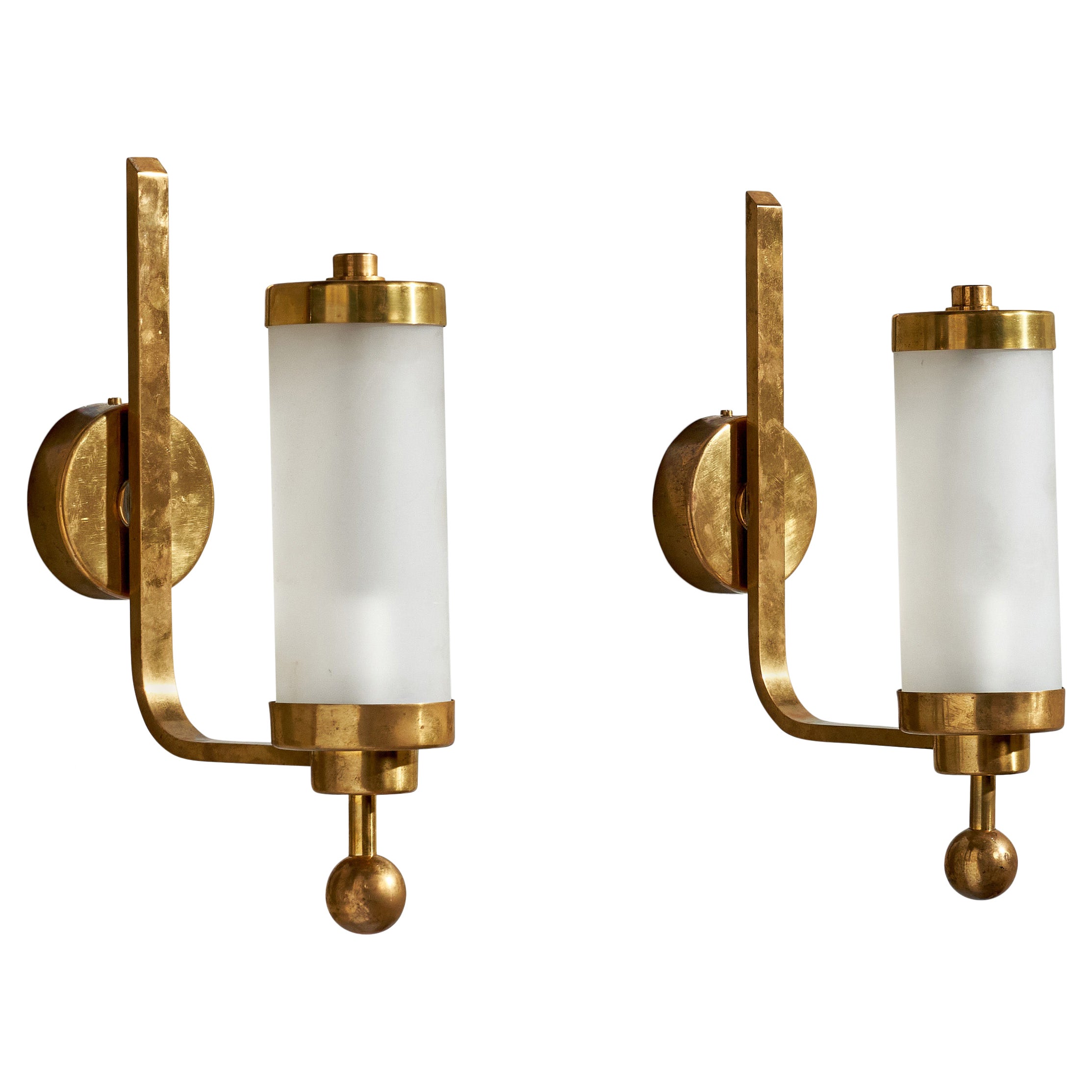 Designer allemand, Wall Lights, laiton, verre, Allemagne, années 1930