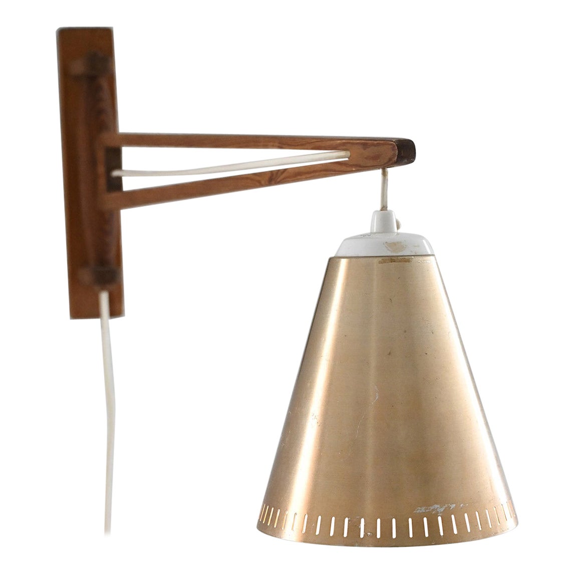 Wooden wall sconce with swivel arm
