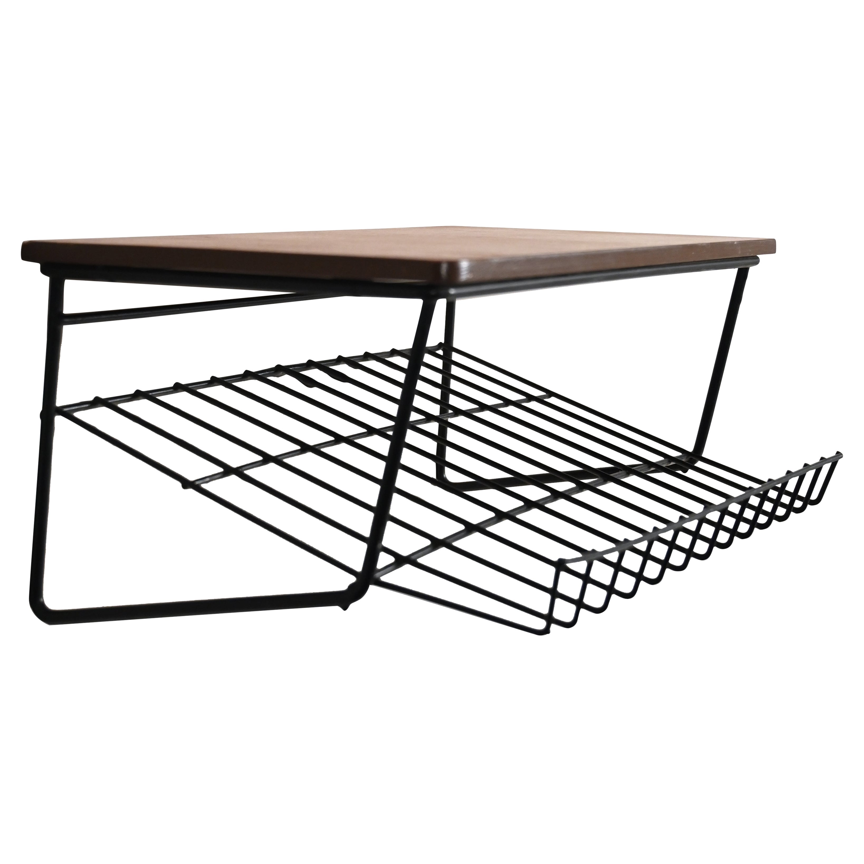 Comodino sospeso svedese in teak e metallo anni '50