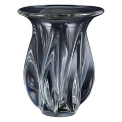 Daum, France. Art glass vase in crystal. Art Deco style. 1930s/40s
