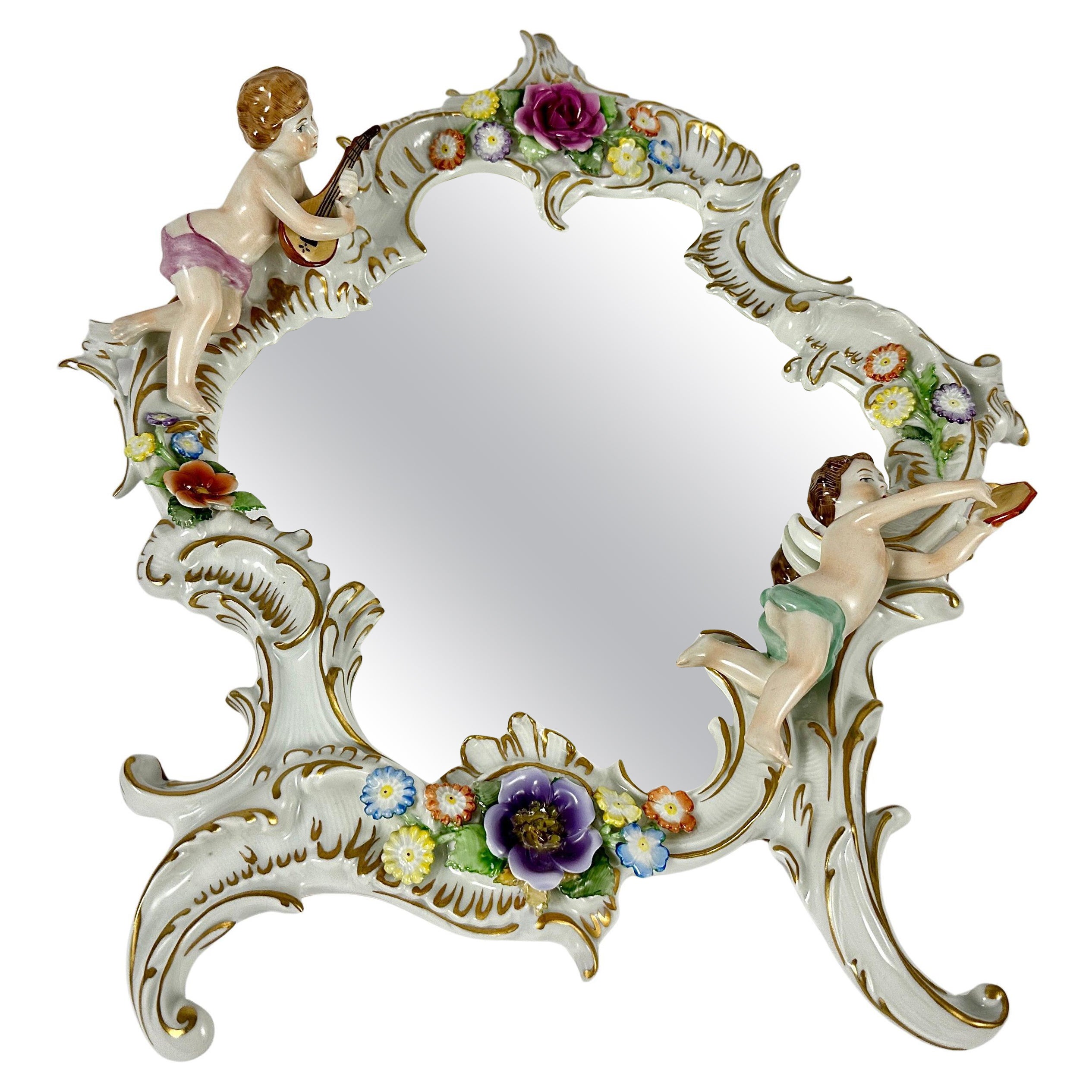 Miroir de style baroque avec putti musiciens par PMP GDR, 20ème siècle en vente