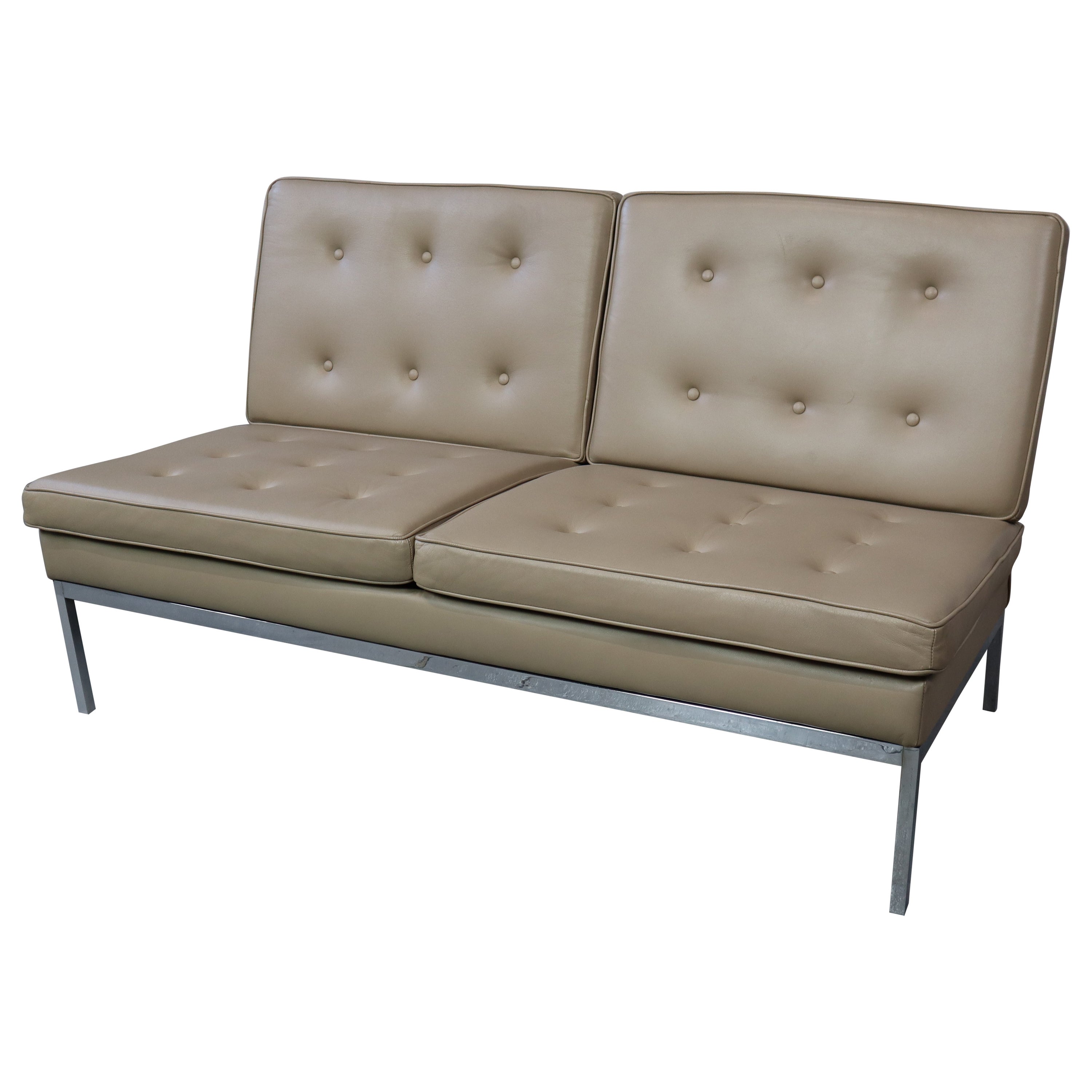 Florence Knoll cuero dos plazas mod. 65 para Knoll International