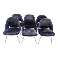 Set of (6) Saarinen Executive Side / Dining Chairs by Knoll