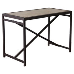 Contemporary Neoclassical Beistelltisch mit Steinplatte
