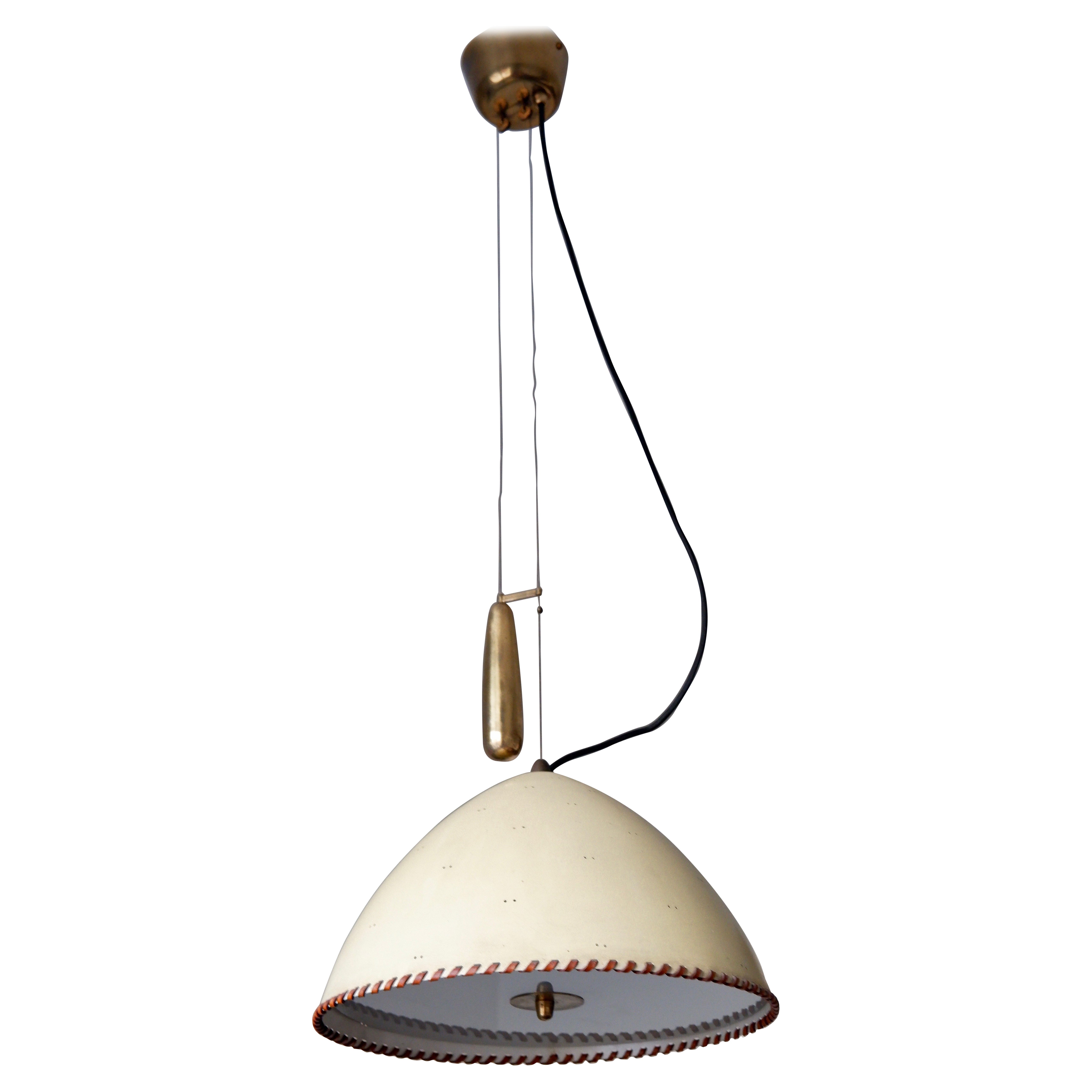 Lampada a sospensione a contrappeso Paavo Tynell modello A1983, Taito Oy, circa 1940 in vendita