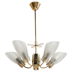 Lampadario di design svedese, ottone, vetro, Svezia, anni '1950