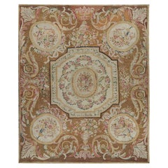 Tappeto Aubusson antico oversize in marrone e crema con medaglioni