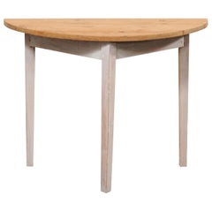 Schwedischer Demi-Lune-Tisch aus Holz, gebleichter Platte mit Soft Grey Wash auf Schürze und Beinen