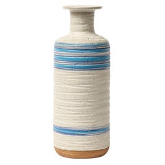 Vase Pietra Bitossi Rosenthal Netter, céramique, bleu, blanc, nervuré, signé