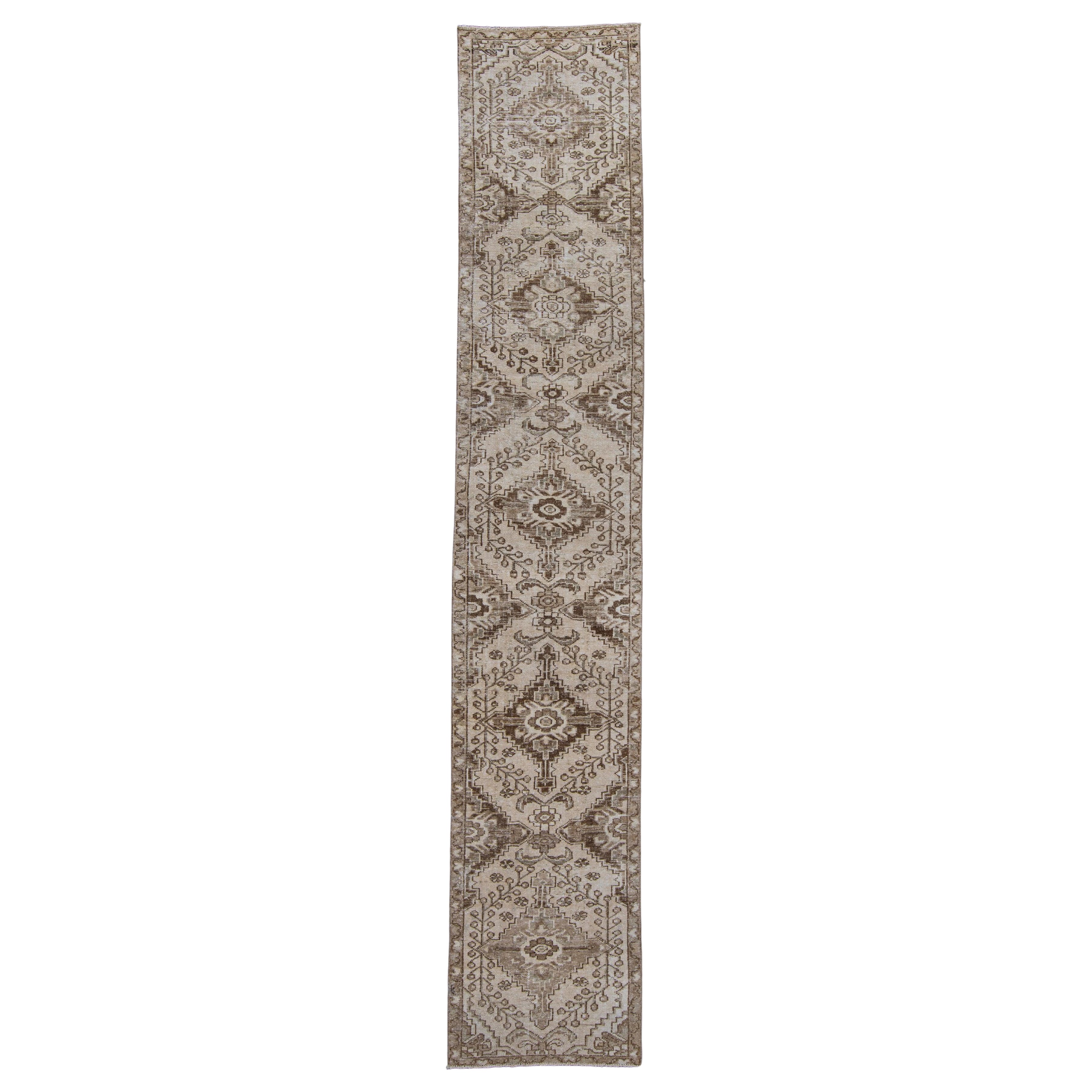 Türkischer Vintage-Teppich Anatolien 2'3" x 12'1" #6027