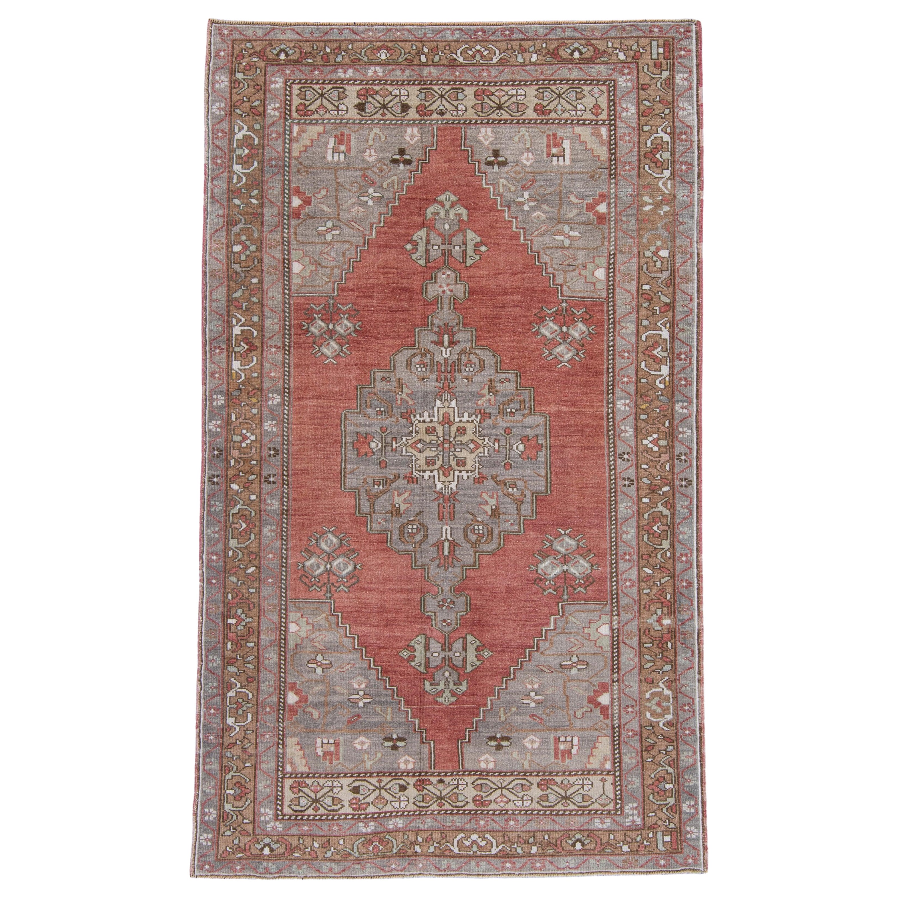 Türkischer Anatolischer Vintage-Teppich 4'8" x 7'10" #6024