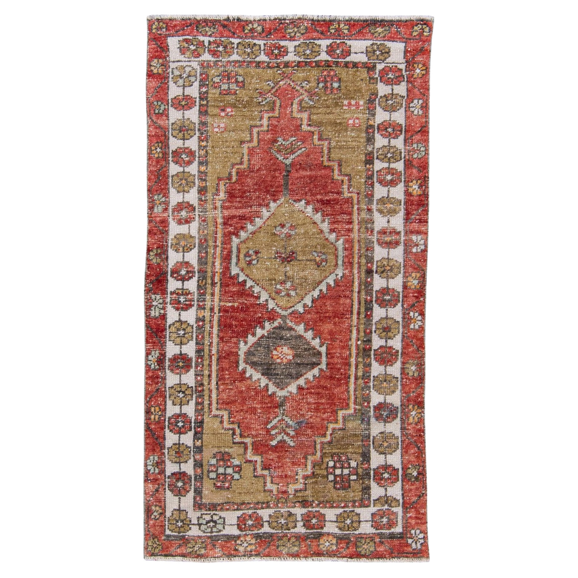 Türkischer Anatolischer Vintage-Teppich 2'4" x 4'6" #6060