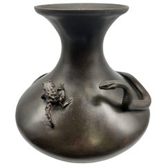 Meiji Era Hand Casted Japanese Bronze Vase of Snake & Hunting Frog