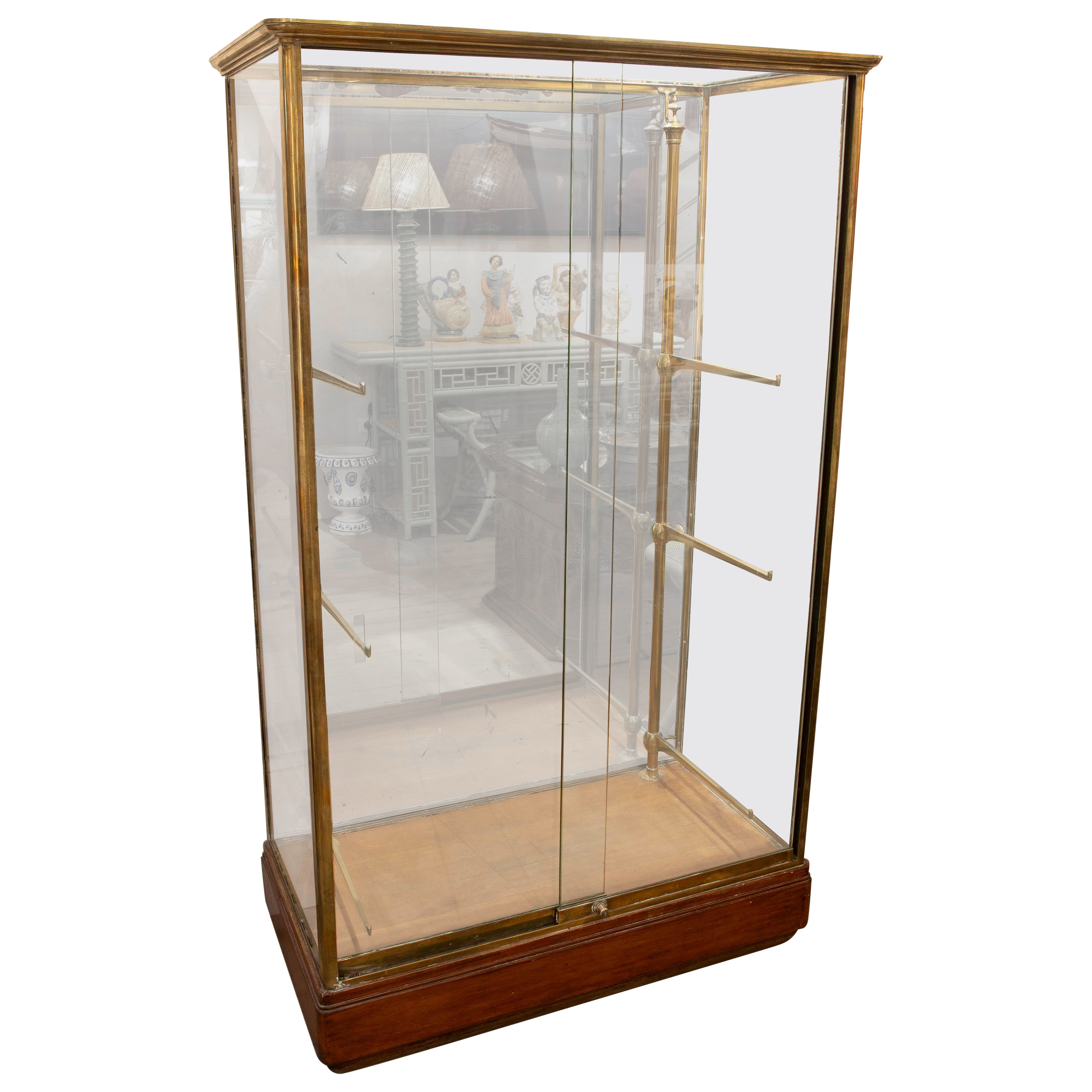 1975s Bronze, Wood and Glass Pastry Case. Paris, France. For Sale