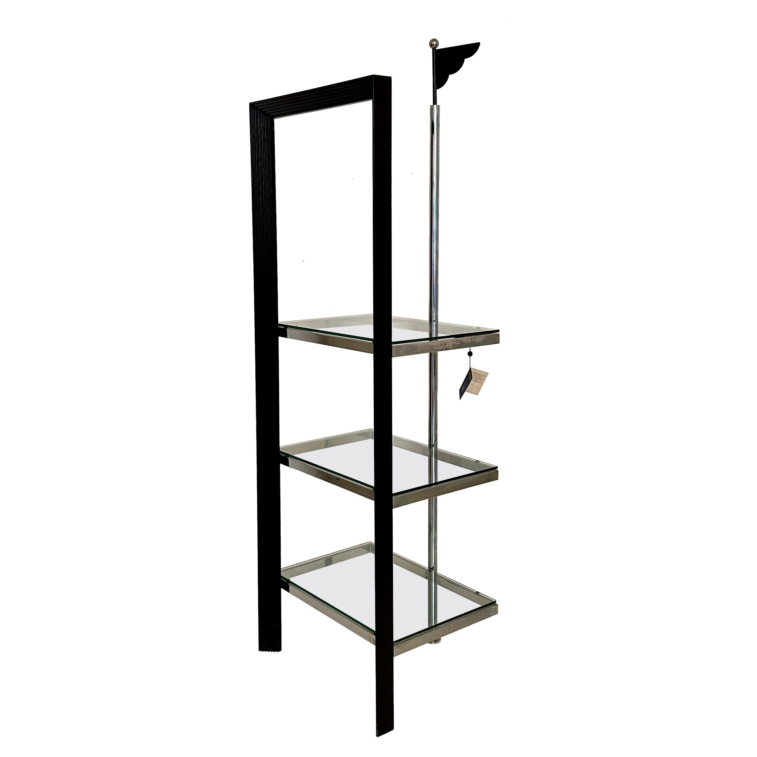 Étagère italienne postmoderne de Ponti Terenghi en chrome, Wood Wood noir et verre, 1980 en vente