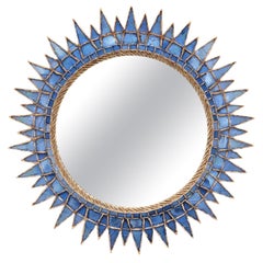 Exceptionnel miroir 'Soleil À Pointes N.3' de Line Vautrin des années 50 en talosel bleu