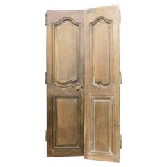 Ensemble de 7 portes à double battant, sculptées en noyer, Italie