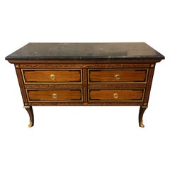 Chest / Sideboard