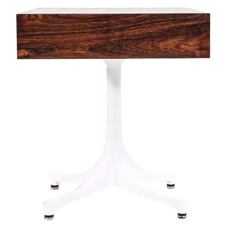 1950er George Nelson für Herman Miller Beistelltisch / Nachttisch auf The Pedestal Base