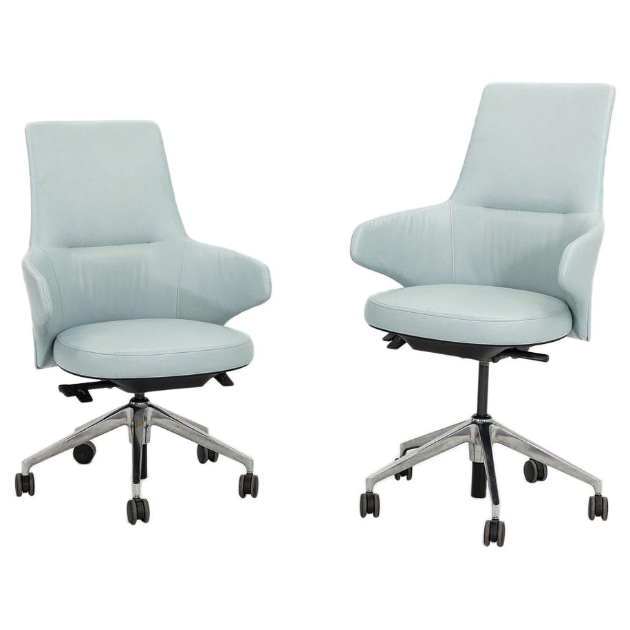2018 Coalesse Steelcase Massaud Sedia da scrivania con schienale medio e braccioli integrati.