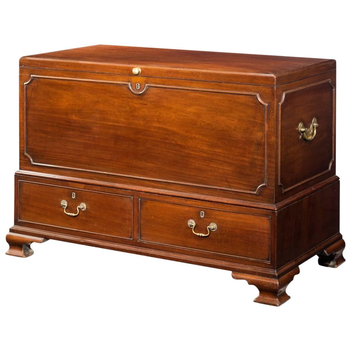 Chippendale Period Mahogany Lift Lid Chest