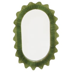 Grüner italienischer Spiegel in organischer Form aus Murano-Glas und Messing