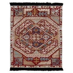 Rug & Kilim's Classic Style Rug in Beige-Brown and Red Tribal Pattern (tapis de style classique à motifs tribaux beige, marron et rouge)