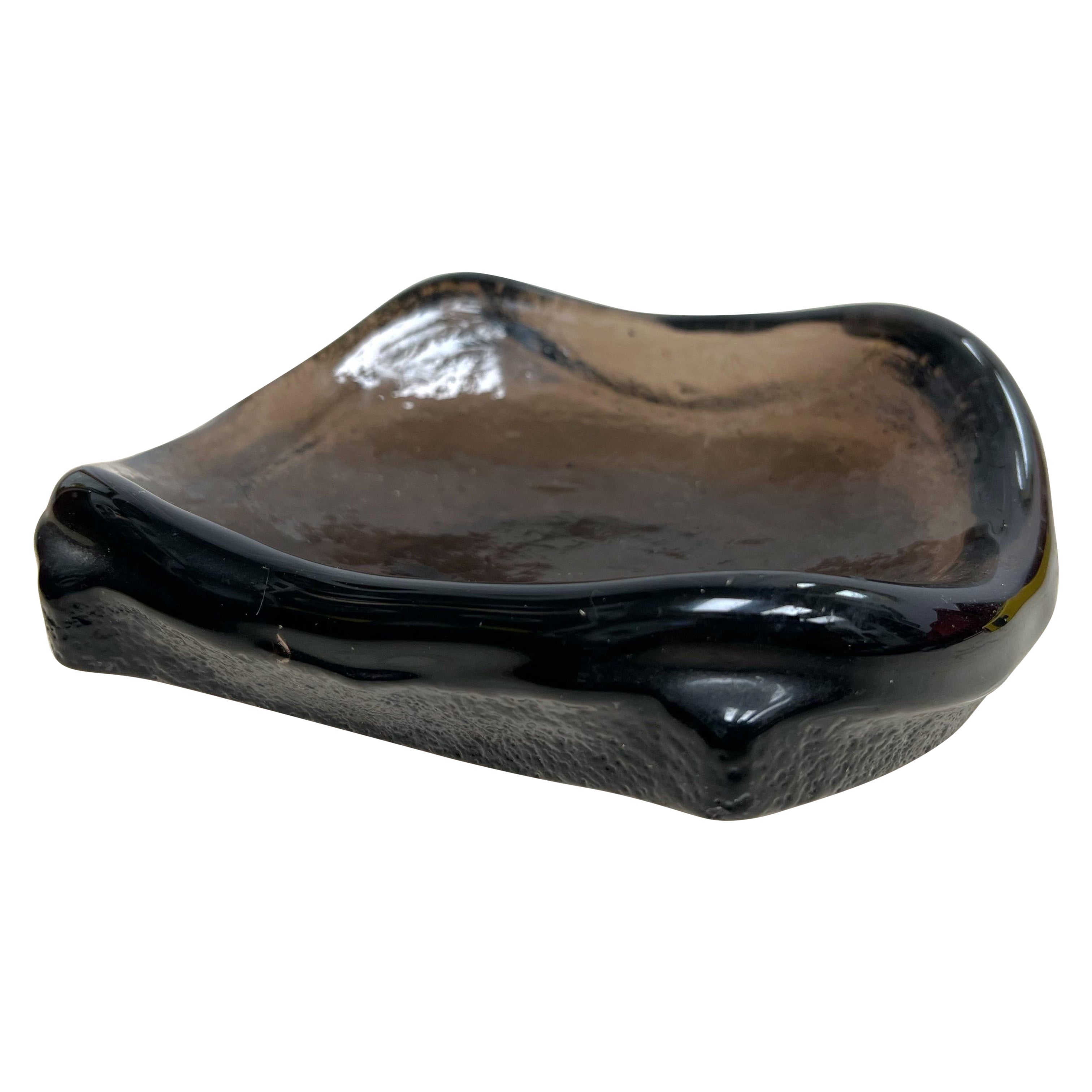 Freiformiger Amoeba-Aschenbecher im Blenko-Stil aus Rauchglas in Violett, Trinket Catchall-Schale