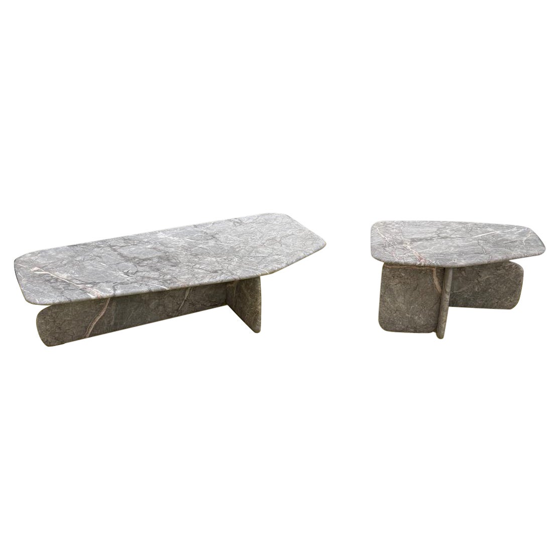 Set di due tavoli in marmo Tacchini Dolmen di Noé Duchaufour-Lawrance in STOCK