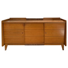 Buffet en pin et rotin. Travail français. Circa 1970