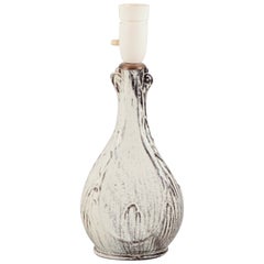 Svend Hammershøi per Kähler, Danimarca. Lampada in ceramica con doppio smalto grigio-nero
