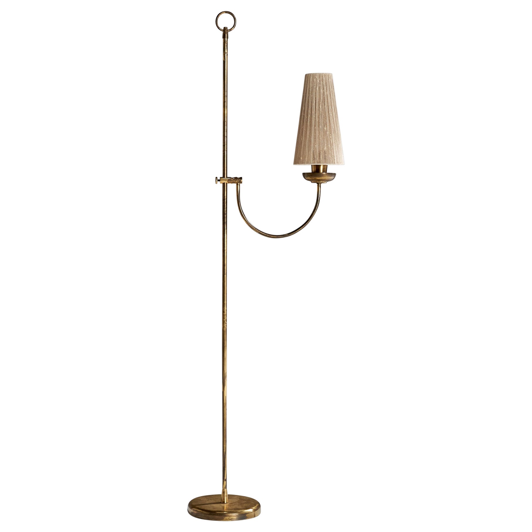 Designer autrichien, lampadaire, laiton, tissu, Autriche, années 1940 en vente