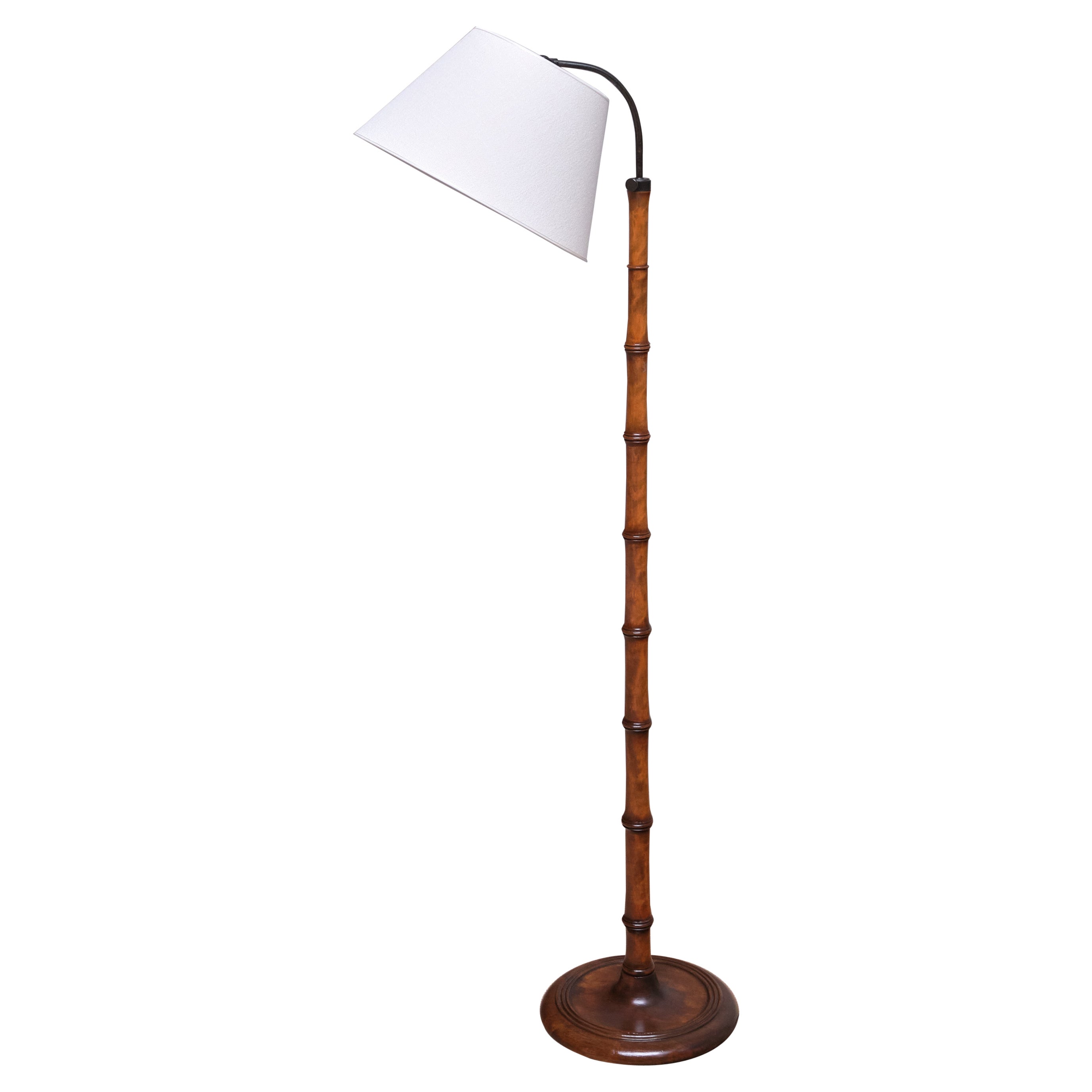 Lampada da terra moderna svedese in finto bambù di betulla con paralume regolabile avorio, anni '40 in vendita