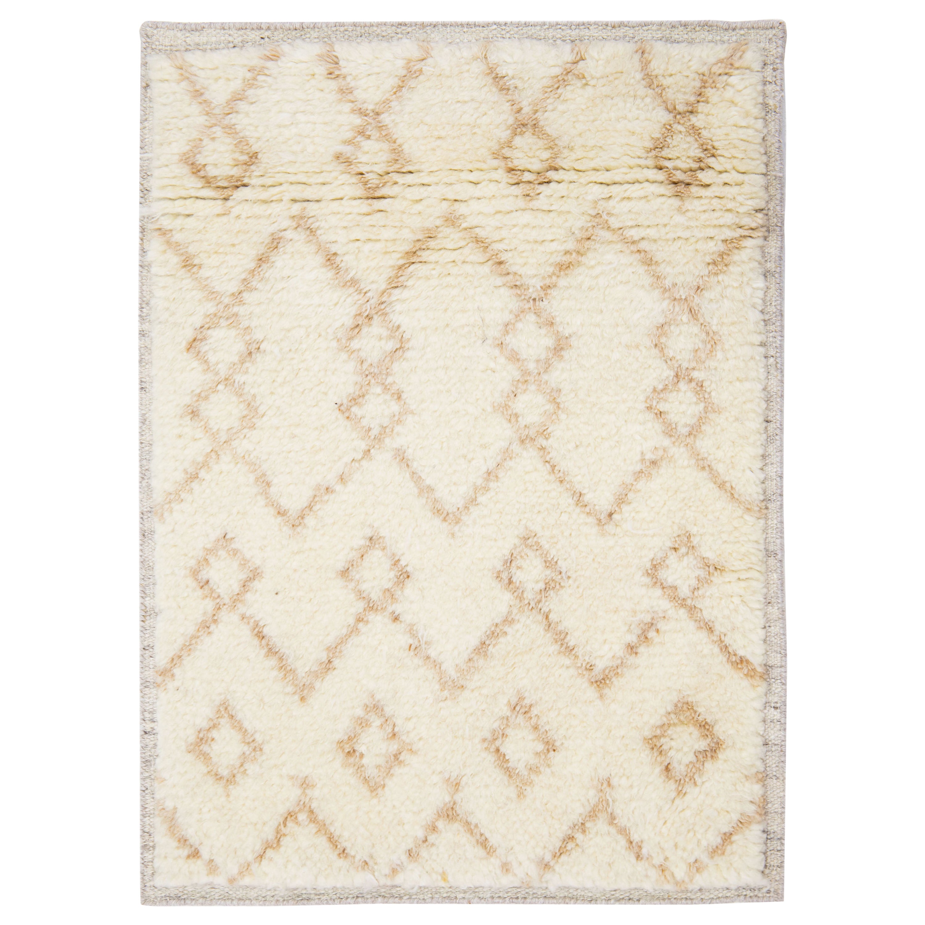 Tapis marocain moderne en laine fait à la main par Apadana