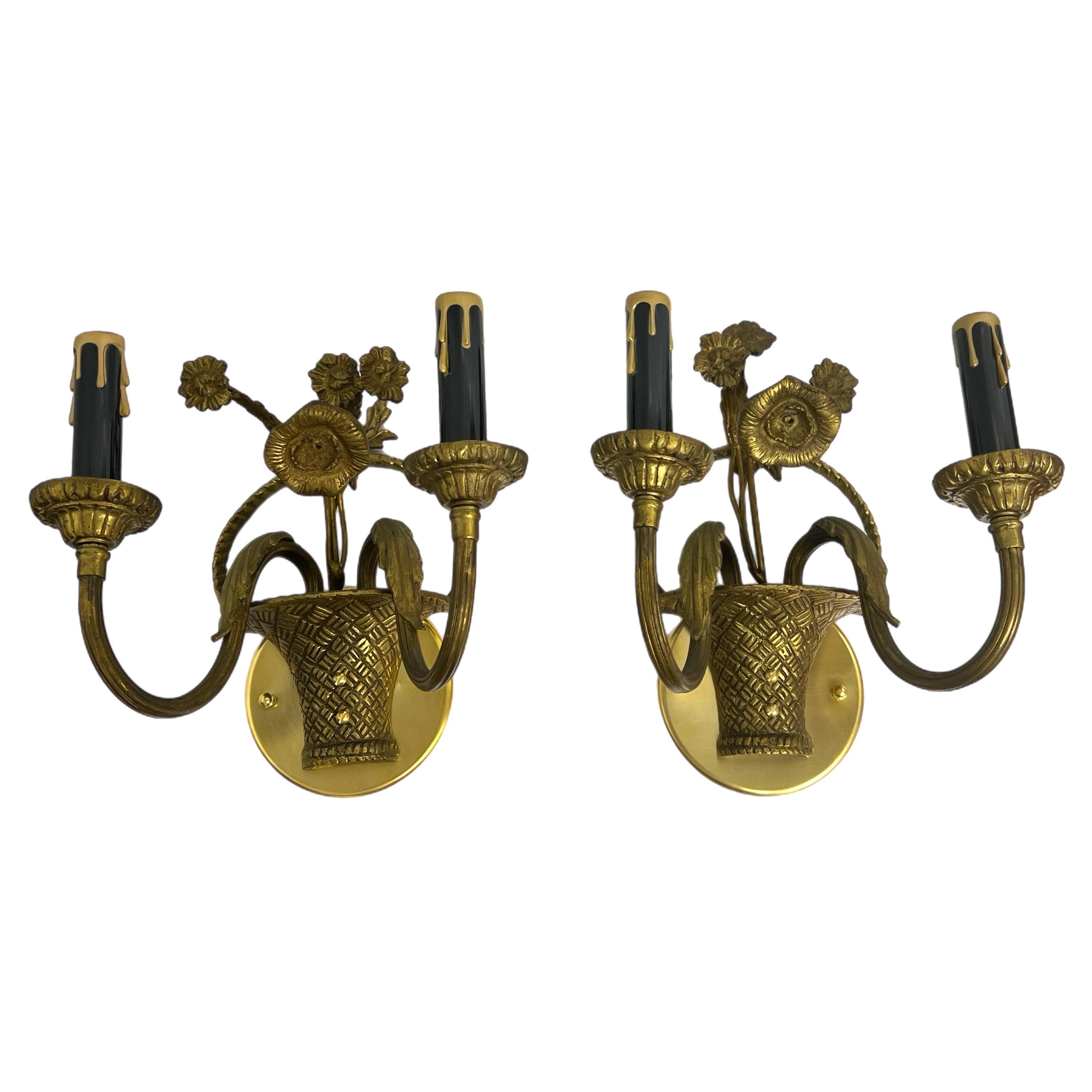Apliques dobles de bronce de mediados del siglo XX - Pareja en venta