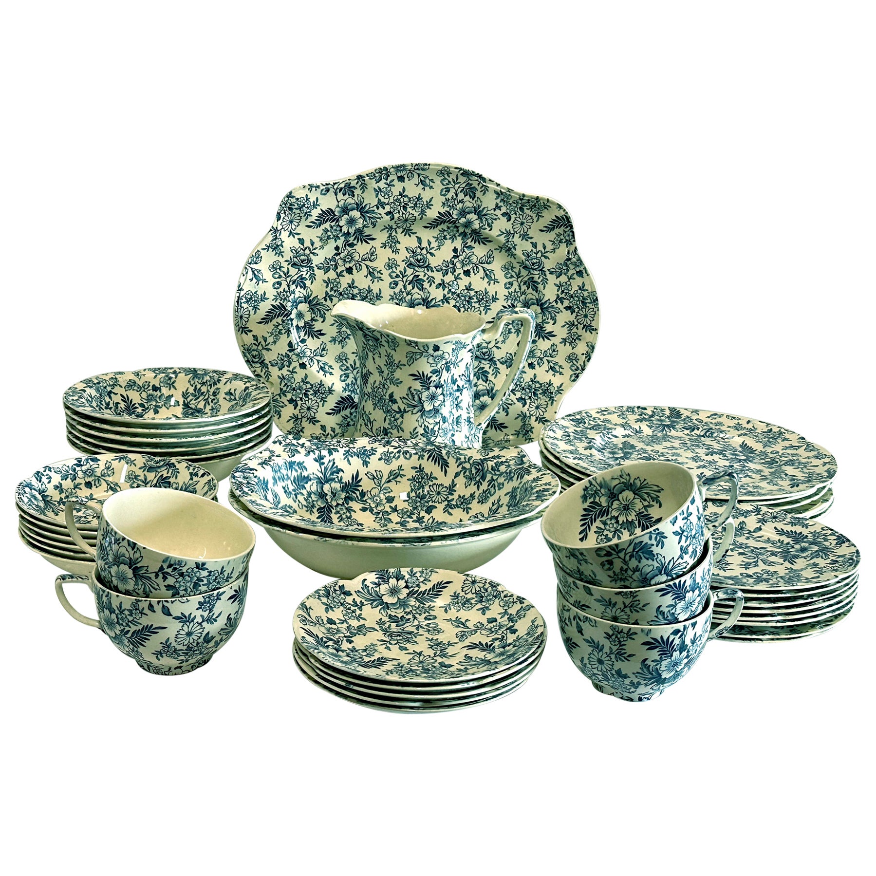 19th Century Johnson Brothers 40 Pieces Blue and White Victorian Chintz