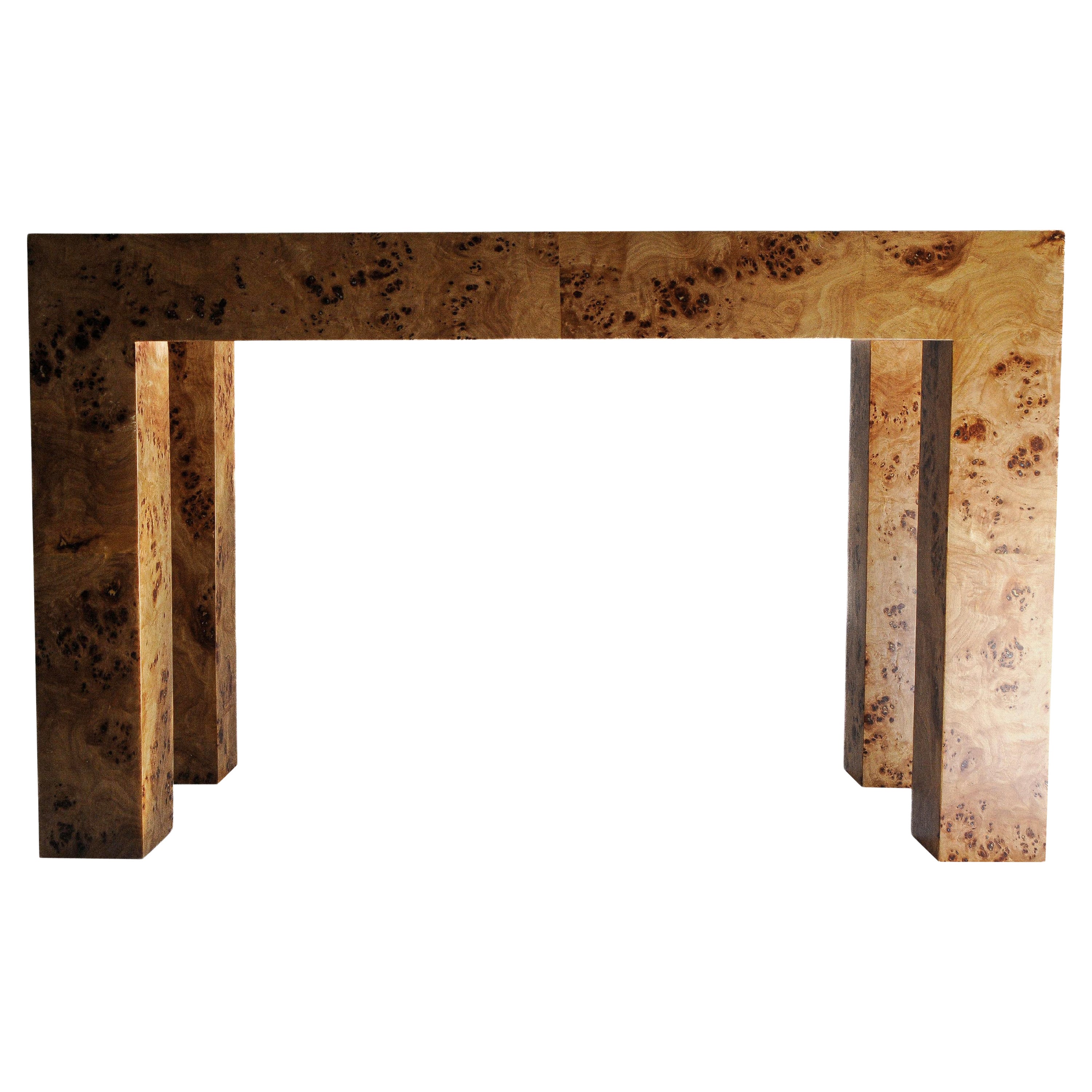 Consola Escultórica Venner de Madera de Mappa Burl en venta