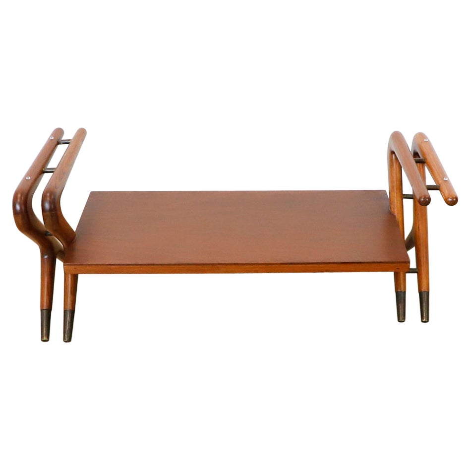Mesa de centro atribuida a Eugenio Escudero