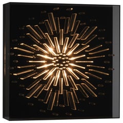 Sculpture lumineuse optique en méthacrylate, France, années 1970