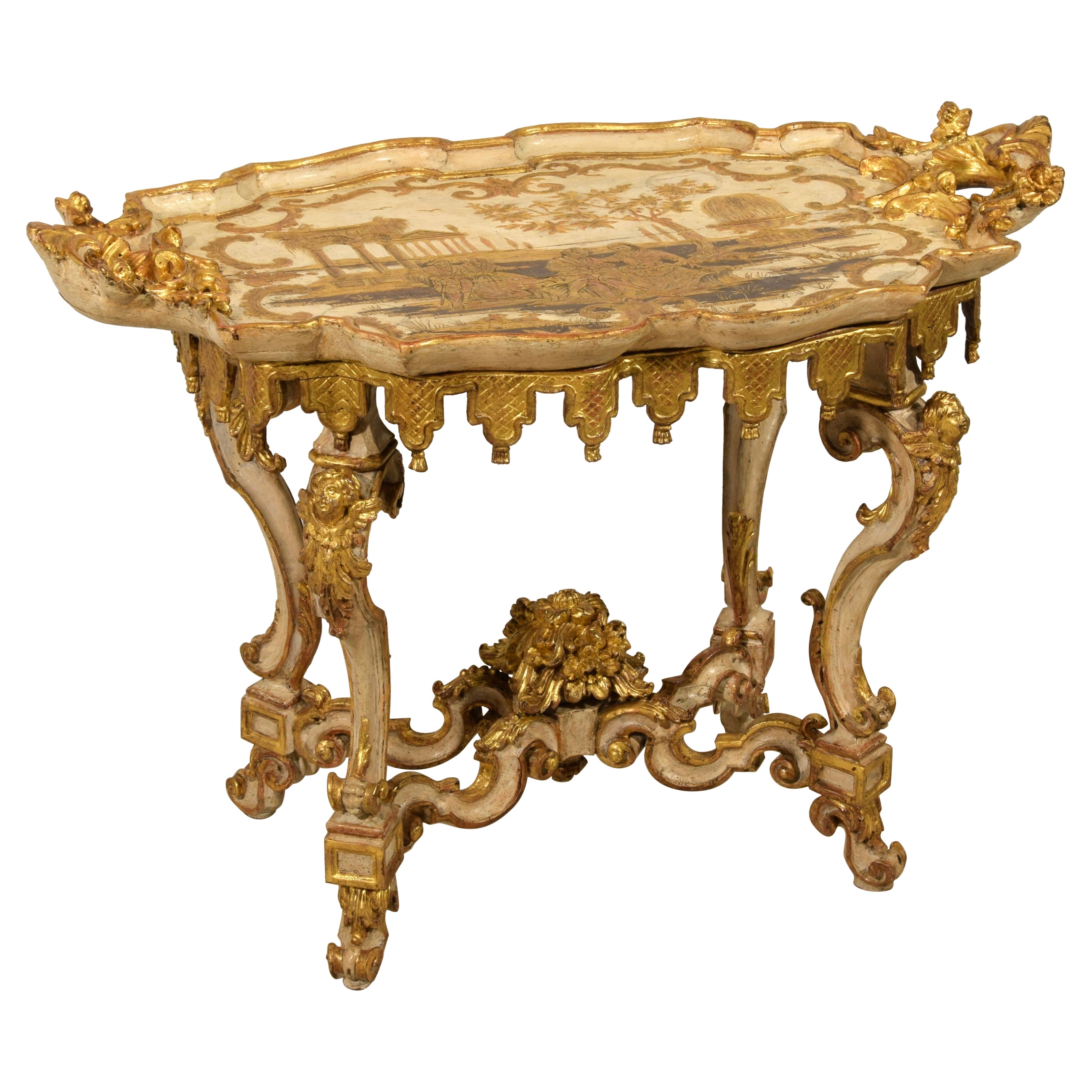 XVIIIe siècle, Table centrale baroque italienne laquée et dorée